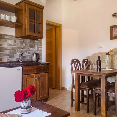 Etno Garden Apartments Plitvica selo Zimmer foto