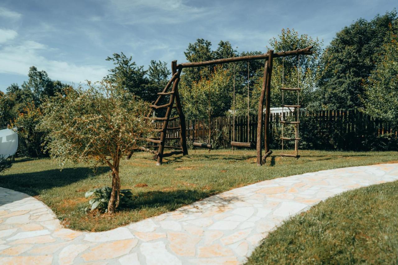 Apartment Etno Garden Plitvica selo