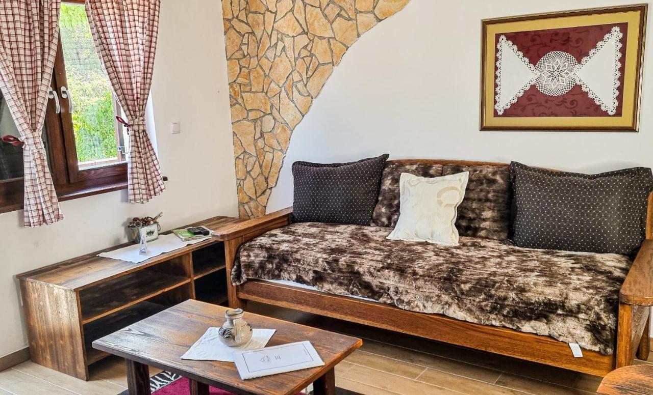 Etno Garden Apartment Plitvica selo